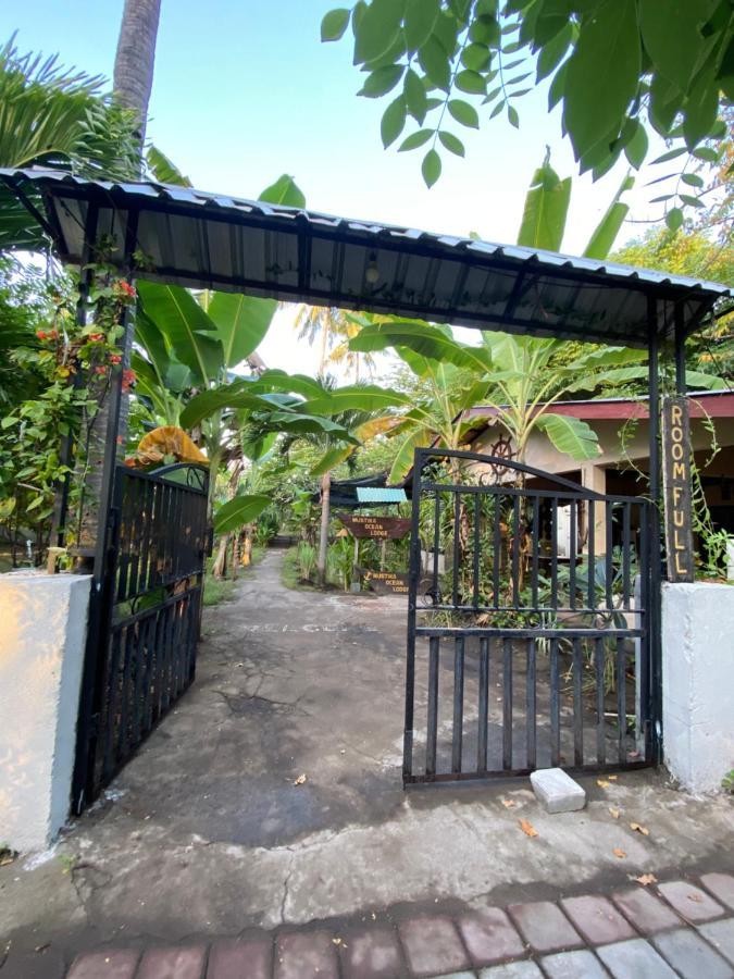 Mustika Ocean Lodge Gili Air Luaran gambar
