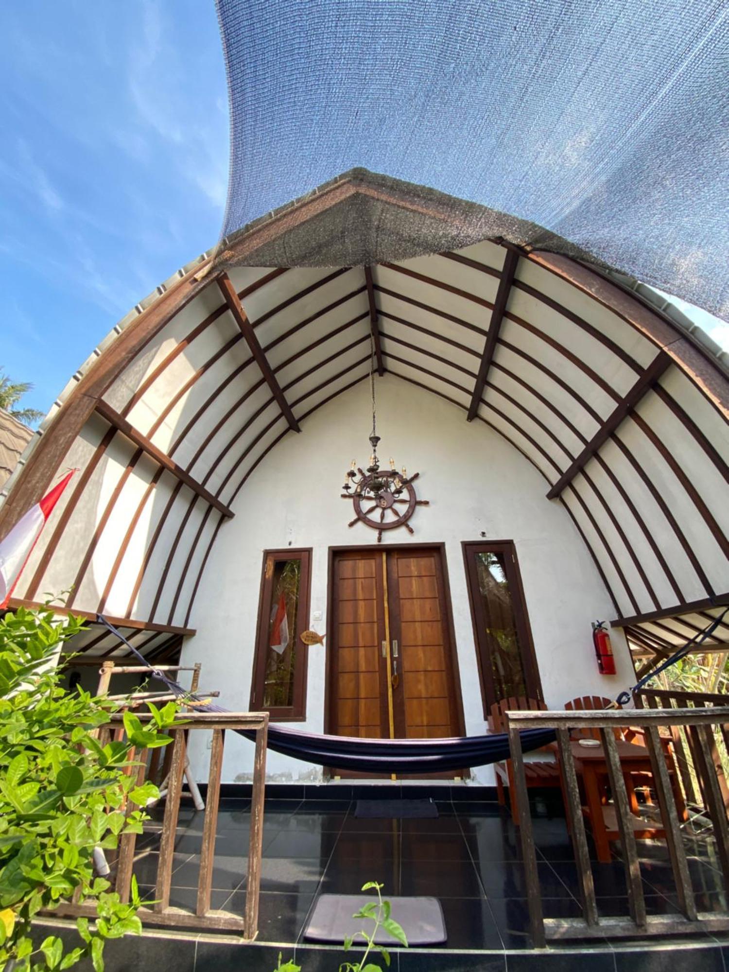Mustika Ocean Lodge Gili Air Luaran gambar