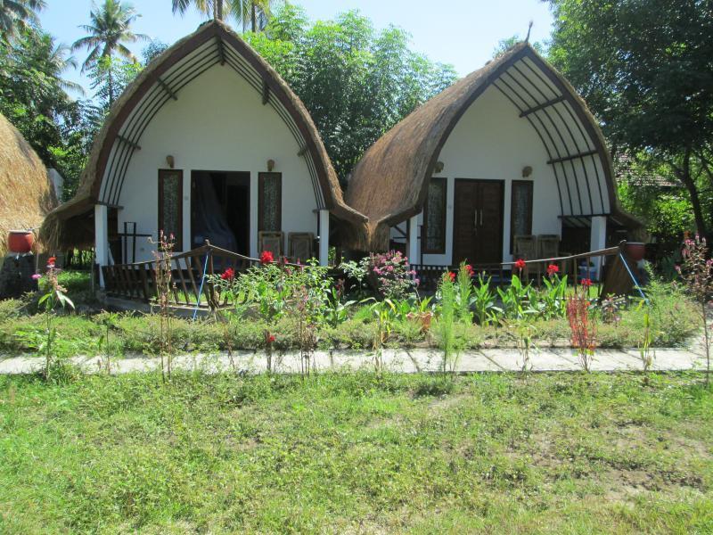 Mustika Ocean Lodge Gili Air Luaran gambar
