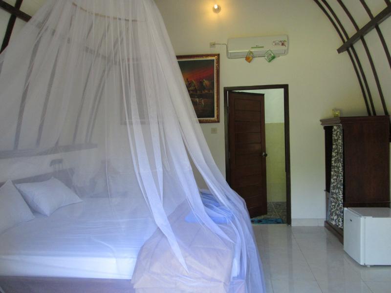 Mustika Ocean Lodge Gili Air Luaran gambar